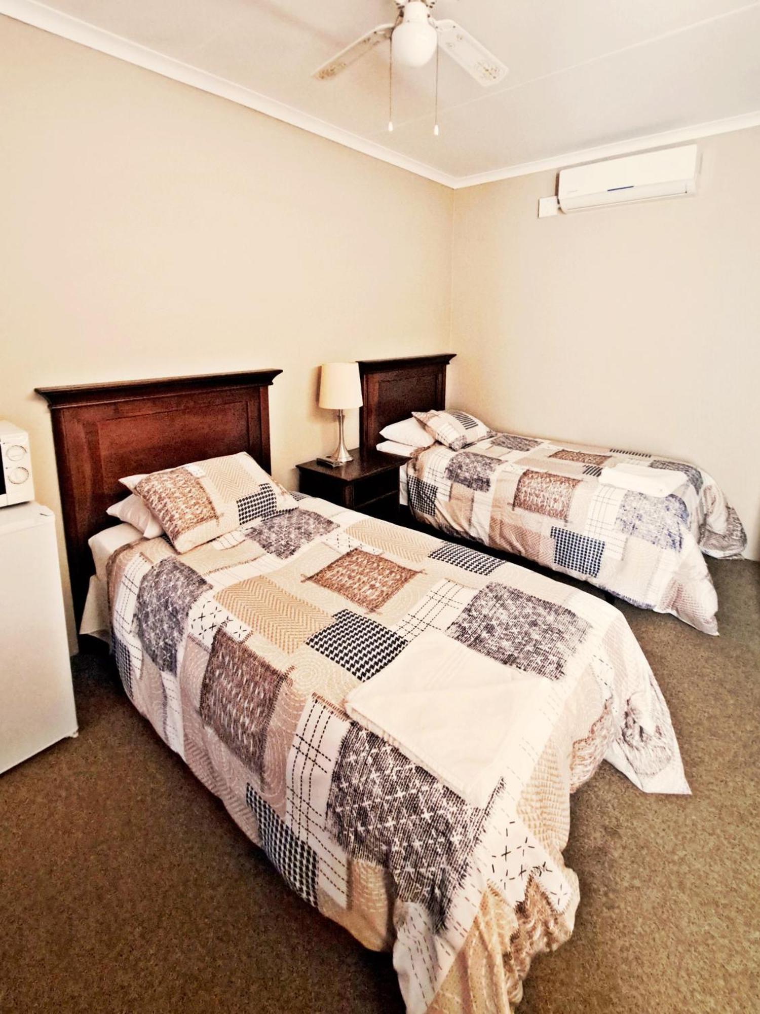 Sunset Chalets Colesberg Exterior foto
