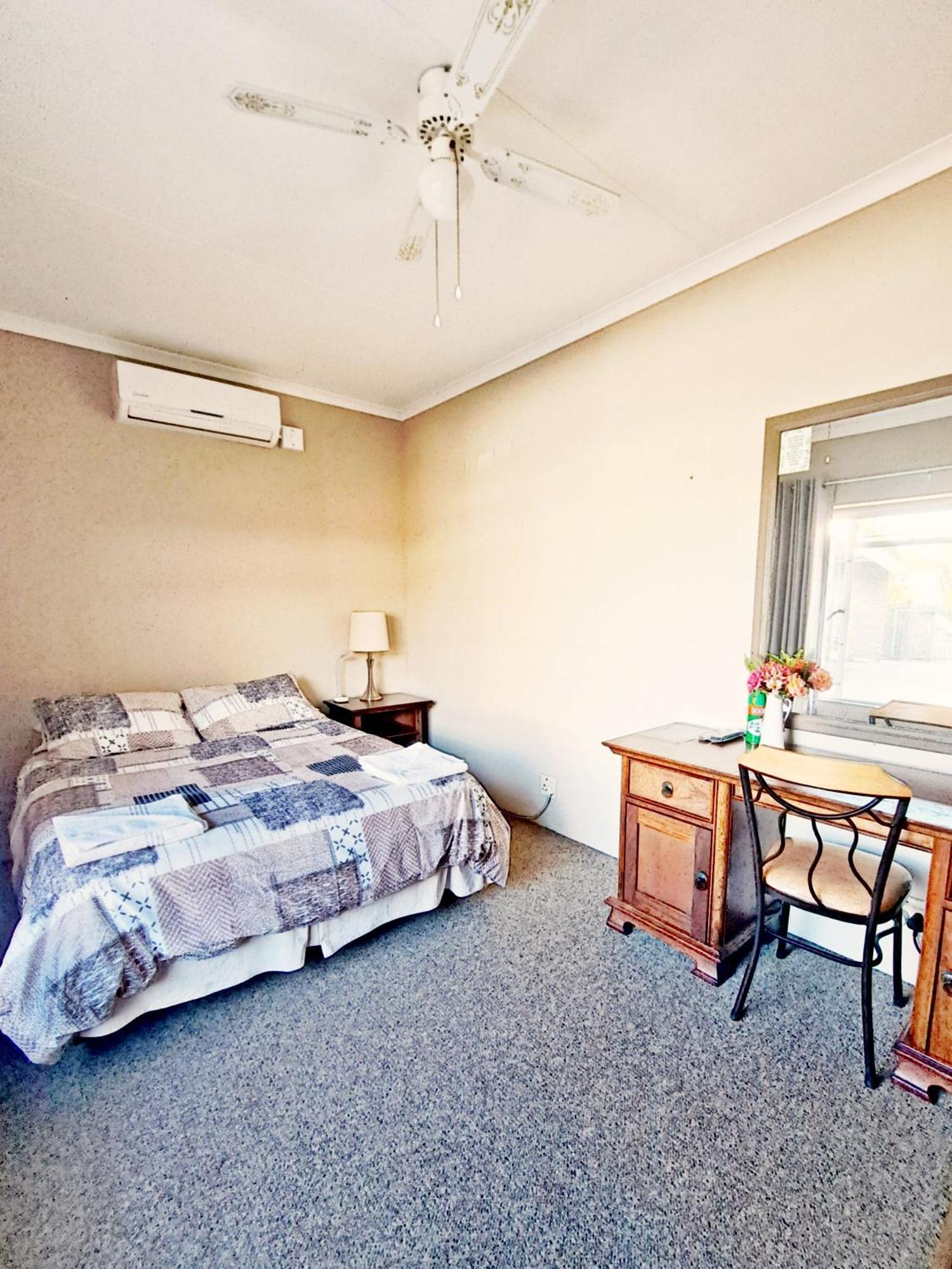 Sunset Chalets Colesberg Exterior foto